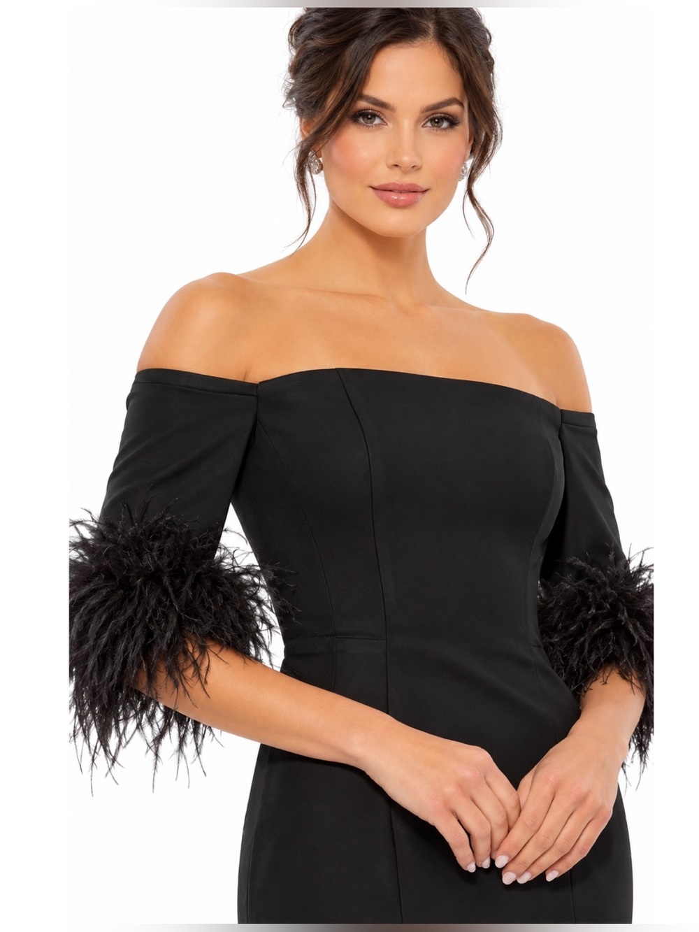 Mac Duggal 11441 Black Feather Off Shoulder Gown NWT Size 4